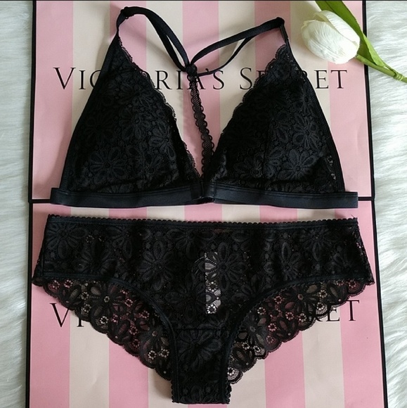 Victoria's Secret Other - LAST 🌺Size M🌺 VS FRONT CLOSE BRALETTE + PANTY M